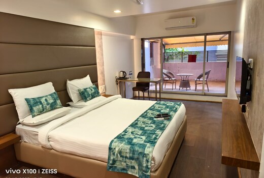 Hotel Dakshin Grandeur