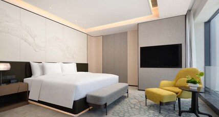 Crowne Plaza JINAN RUNHUA Room Type - 1 Bedroom Suite 1 King