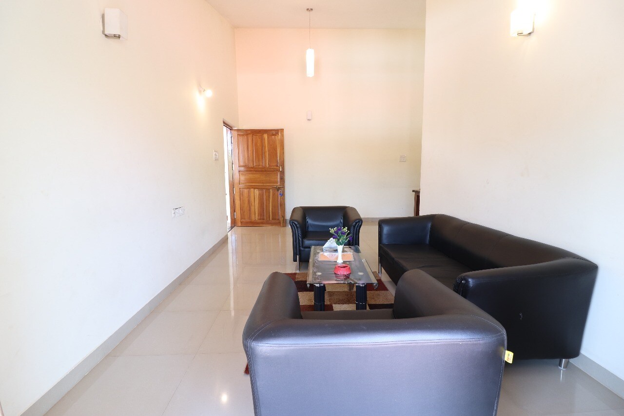 2 bedroom perfect stay apartments - Tap to explore photos