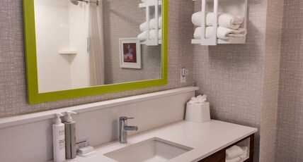 Hampton Inn and Suites Leesburg Room Type - 2 QUEEN BEDS NONSMOKING