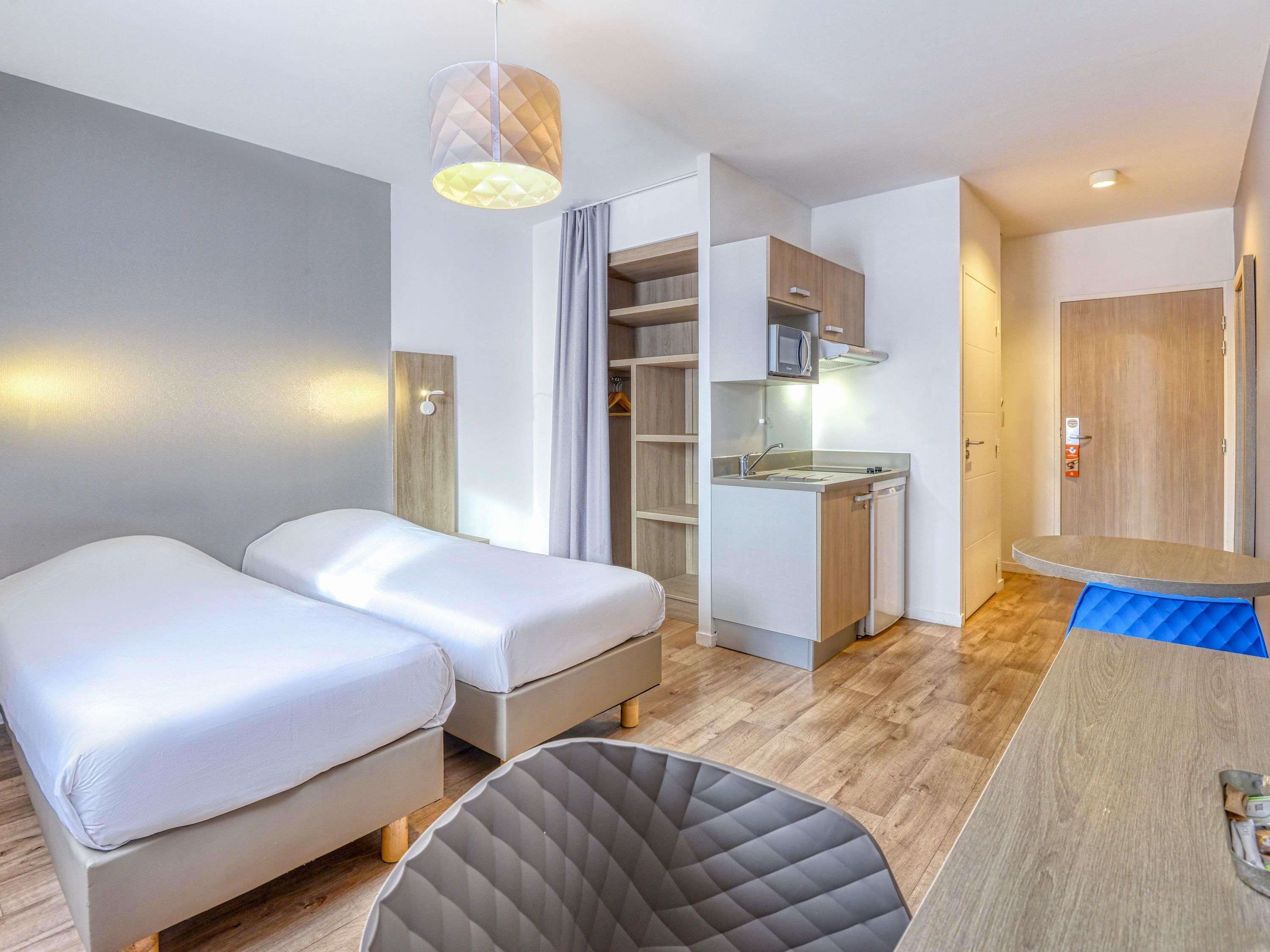 Aparthotel Adagio Access Saint Nazaire - Tap to explore photos