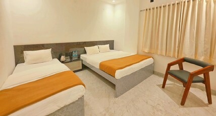 Hotel G Crown Room Type - NON AC Standard Triple Room
