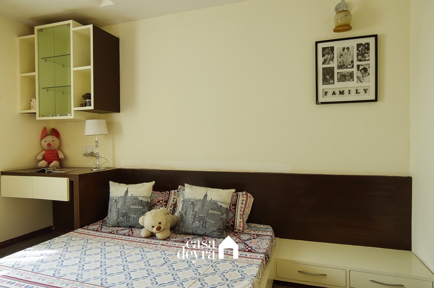 Tucked away Gem Apartment - Tap to explore photos