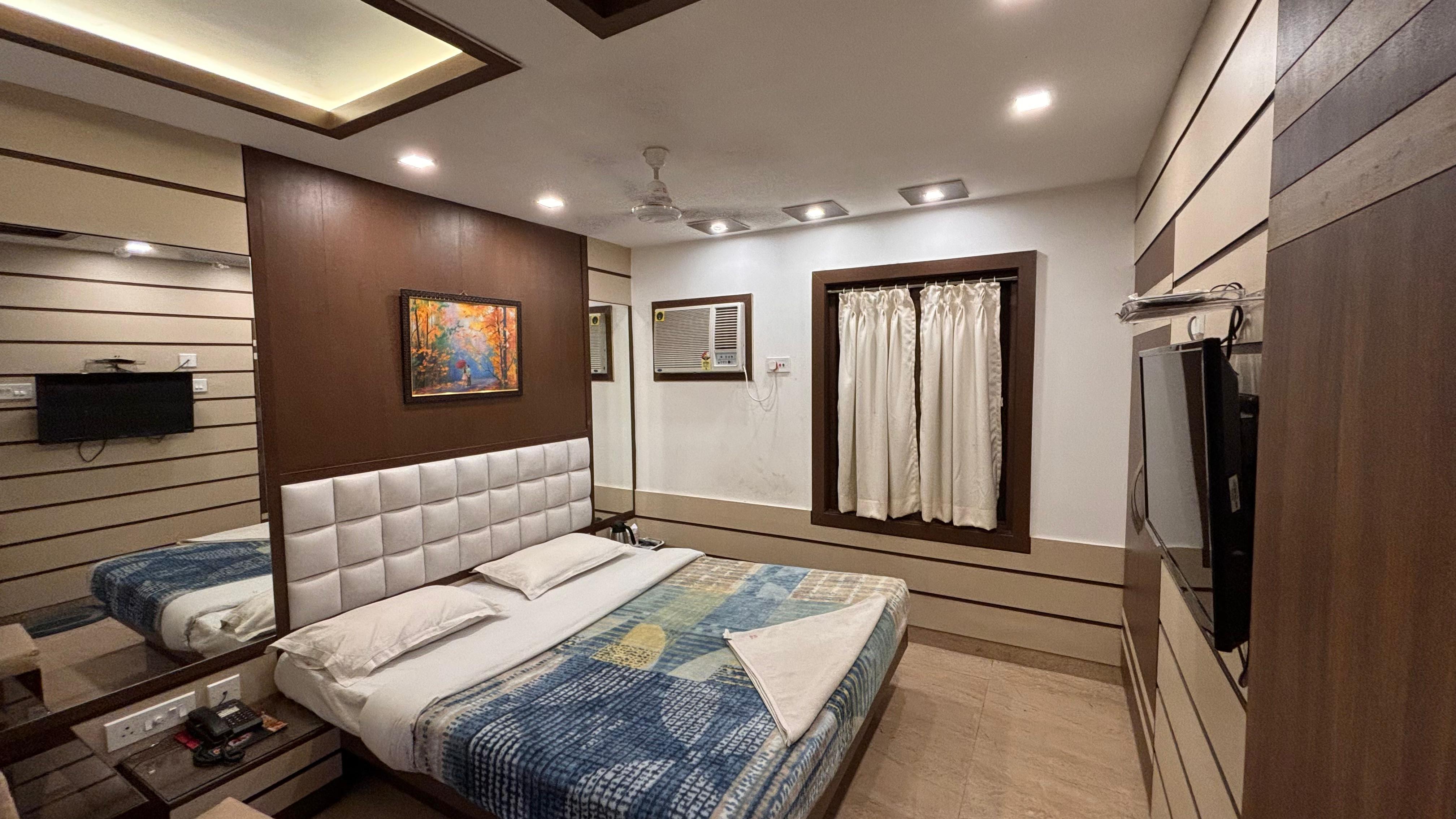 Hotel Victerrace - Tap to explore photos