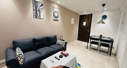 1BHK Service Apartment In Powai by Florastays Room Type - A-1105