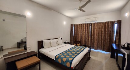 Sapphero Resorts Shirdi Room Type - Trendy Room
