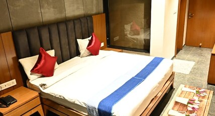 Nakshatra Resort & Garden Room Type - Garden View Room