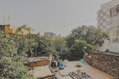 Super Hotel O Royal Green