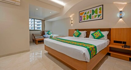Treebo Shree Krishna Palace Room Type - Superior Room