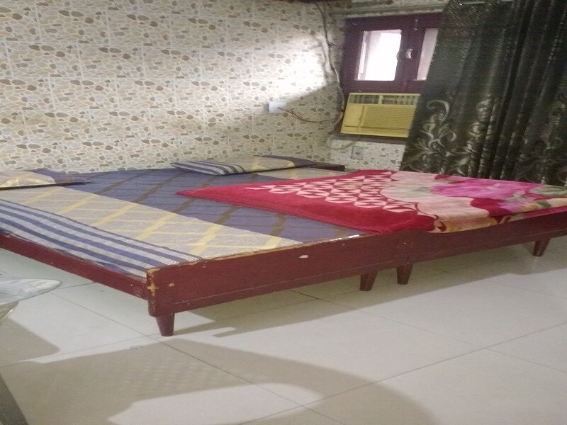 Rajan Hotel - Tap to explore photos