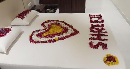 shree jee international Room Type - Mini Deluxe