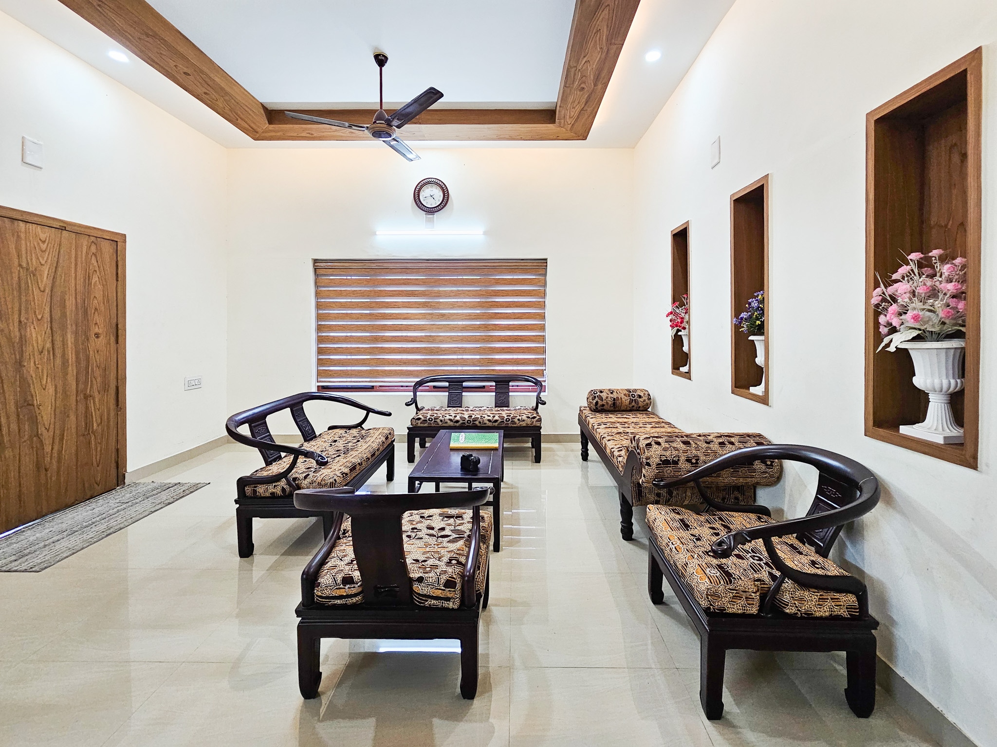 Salalah Enclave 3BHK by Alchemy Homes - Tap to explore photos