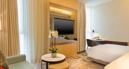 Embassy Suites by Hilton Doha Old Town Room Type - 1 KING STUDIO SMOKING