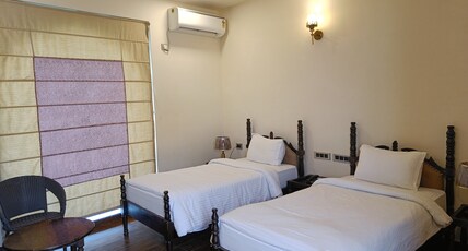 JANKI VILAS Room Type - Deluxe Twin Room