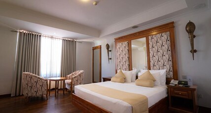 Araliya Green Hills Room Type - Deluxe Double Room with Free Benefits