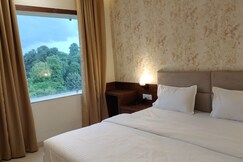 Pioneer Hotel
