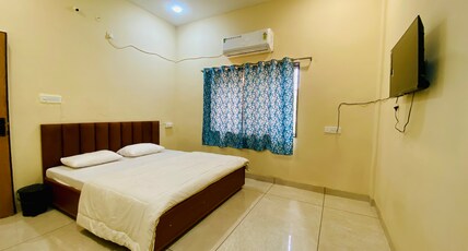 Hotel Rewanchal Room Type - Double Bed AC Room