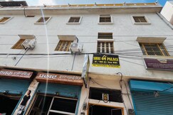 Hotel Shree Om Palace