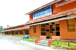 KSTDC Hotel Mayura Gerusoppa Jogfalls