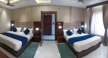 Hotel DevRaj Palace Maheshwar Room Type - SUITE FOUR BED ROOM