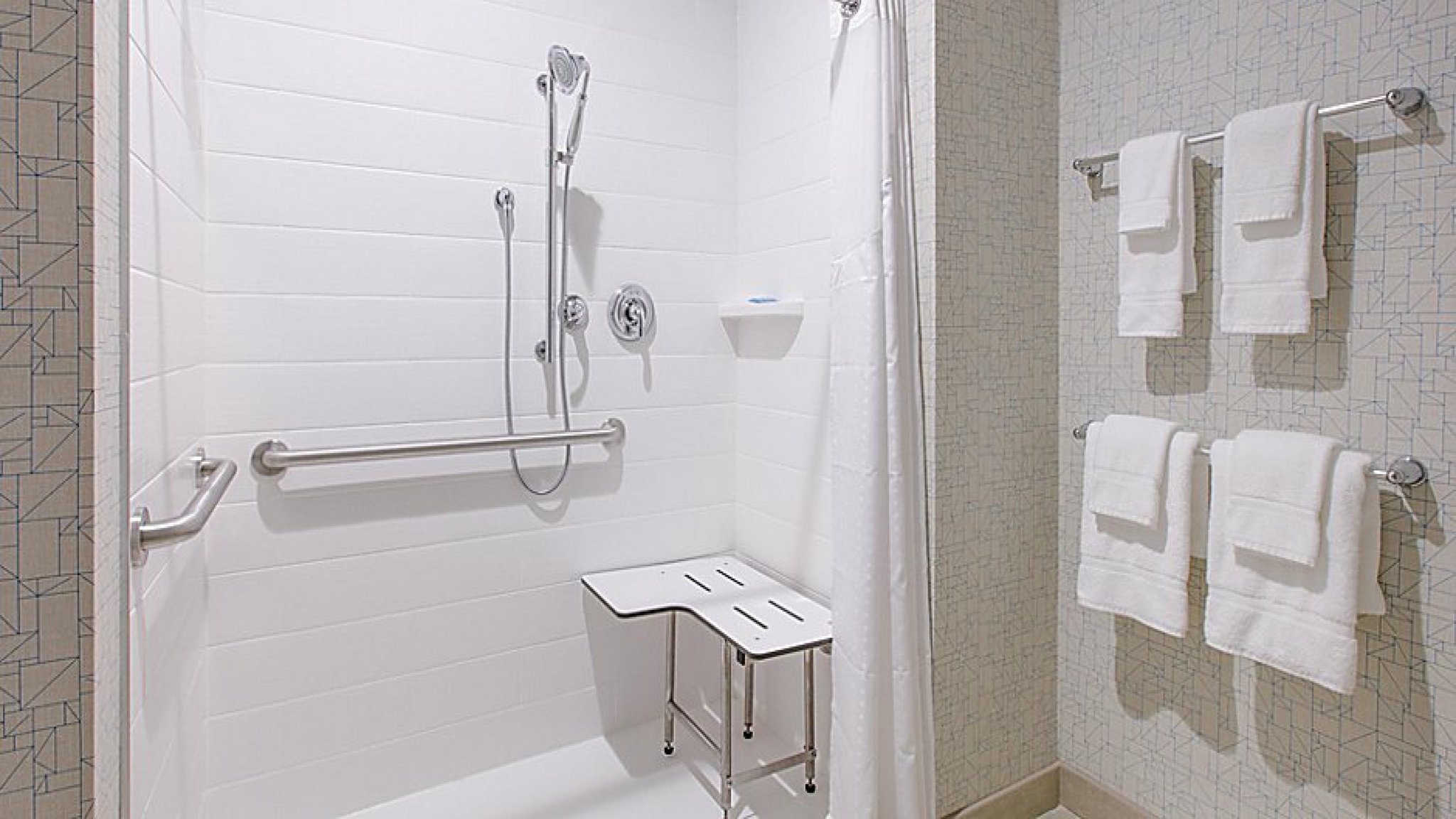 Holiday Inn Express Hotel & Suites Mount Pleasant - Tap to explore photos