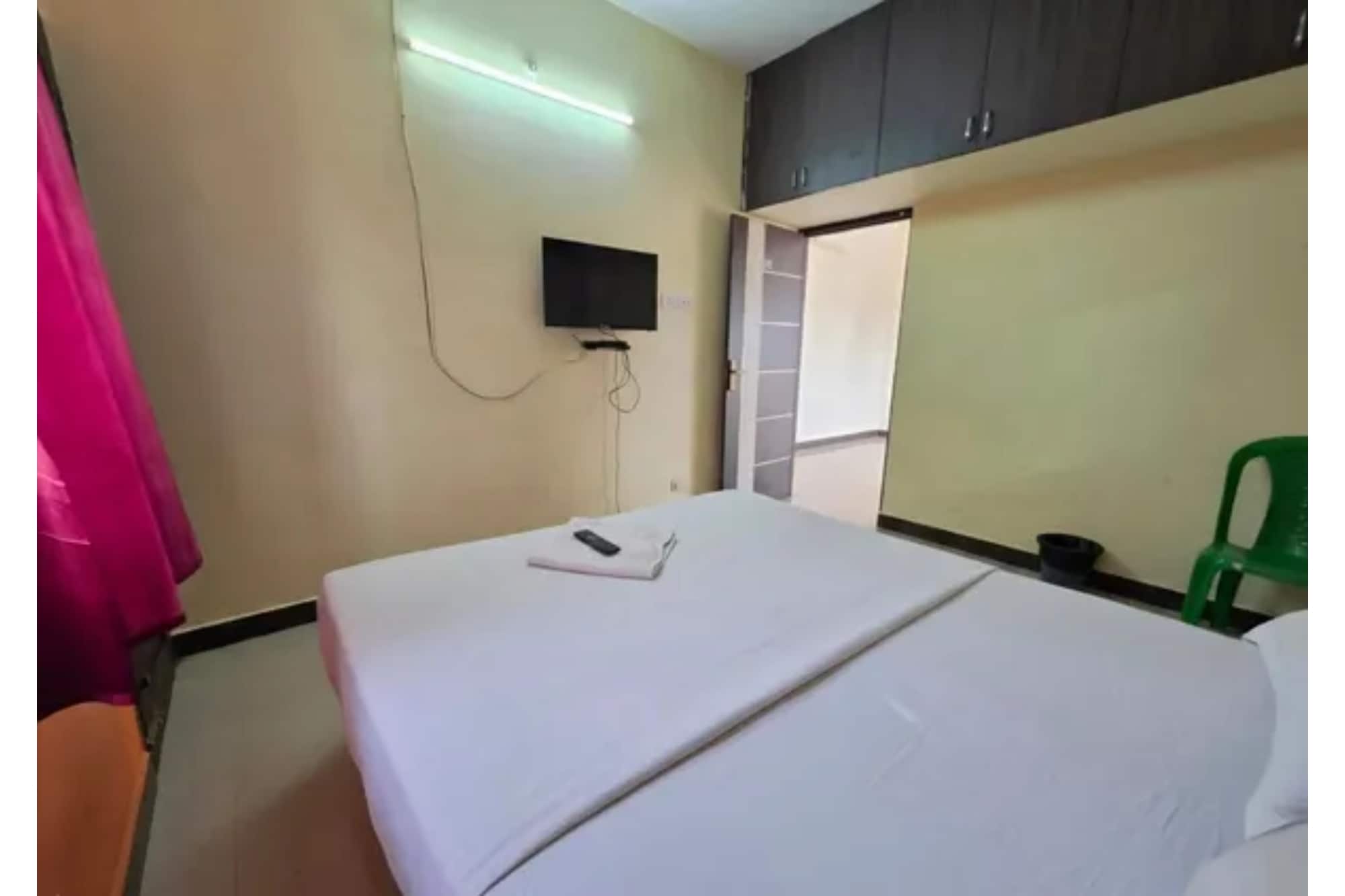 FabHotel Elegant Residency - Tap to explore photos