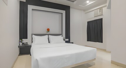 Hotel Pooja Residency Room Type - Suite Room