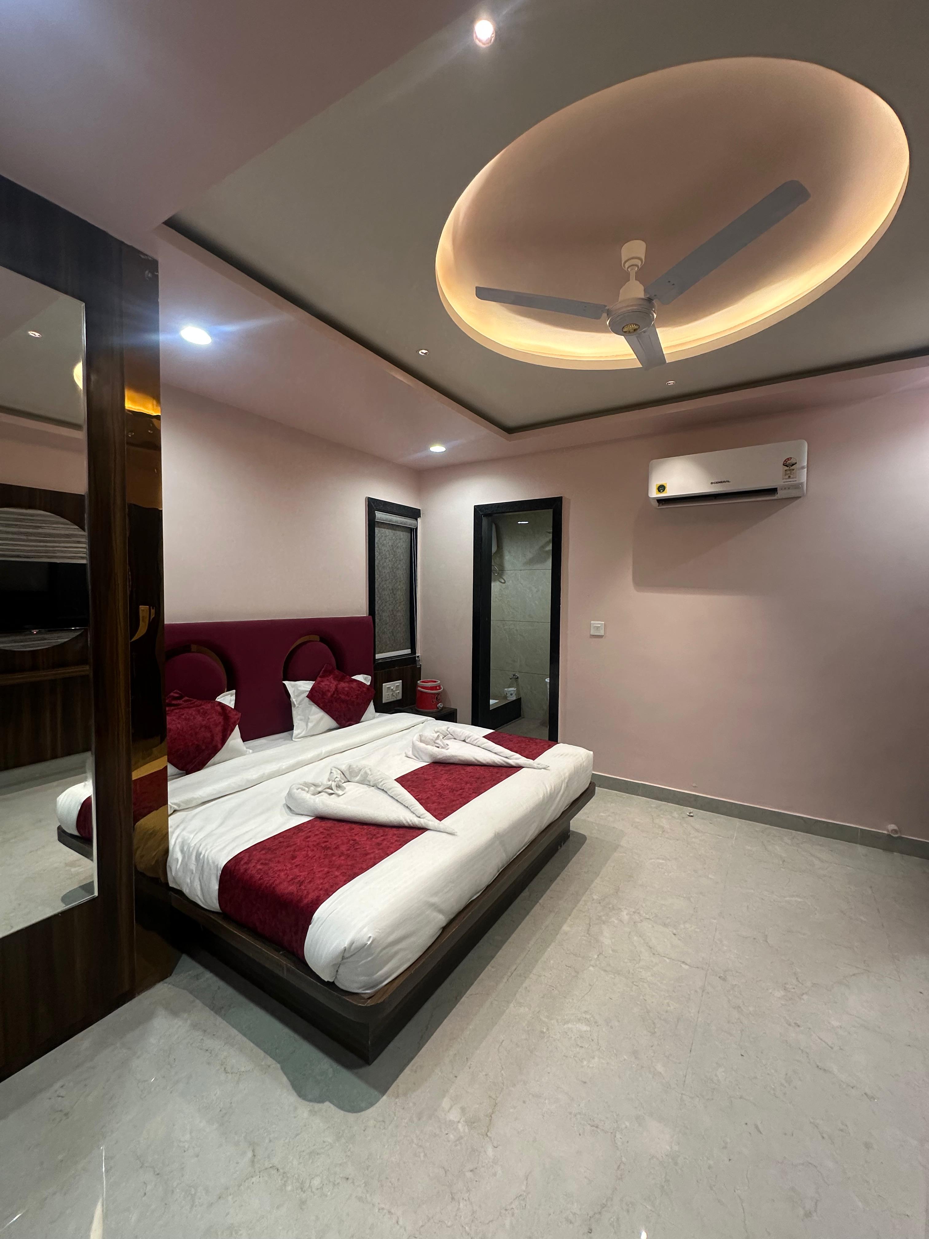 HOTEL ELITE CHOICE - Tap to explore photos
