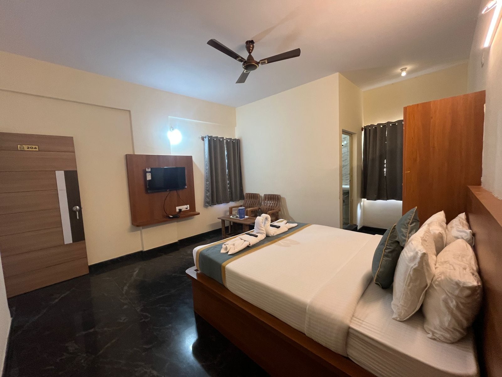 Mahalakshmi residency - Tap to explore photos