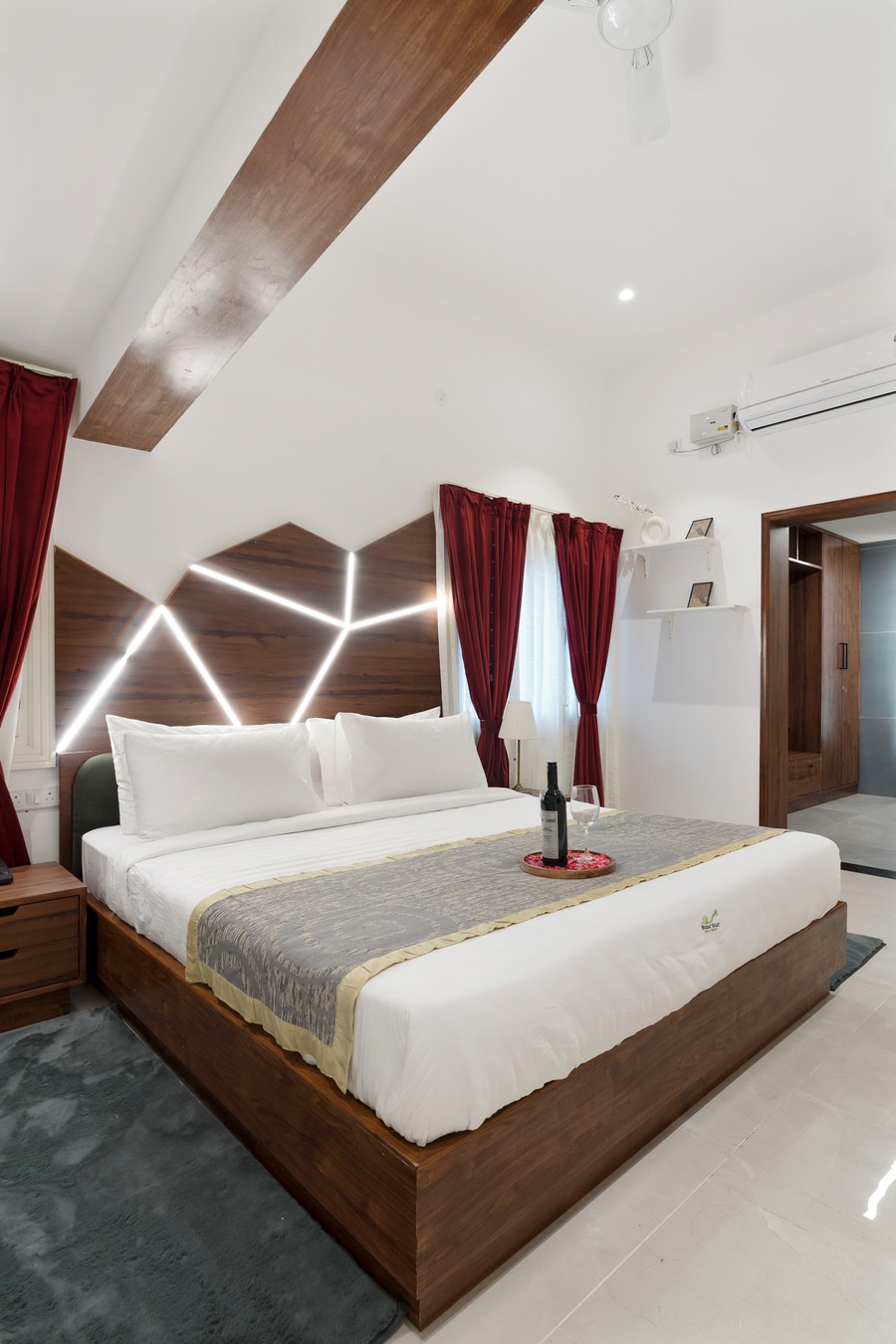 HOLIDAY VALLEY HOTELS AND RESORTS HOSUR - Tap to explore photos
