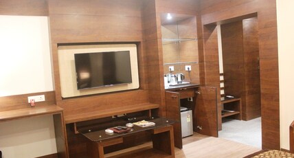 Hotel Simla | Near Siliguri Station Room Type - EXECUTIVE
