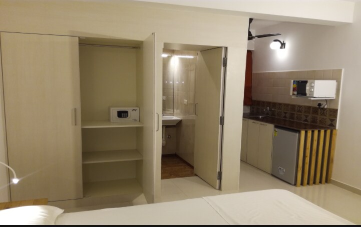 Cassiopeia Nest - Tap to explore photos