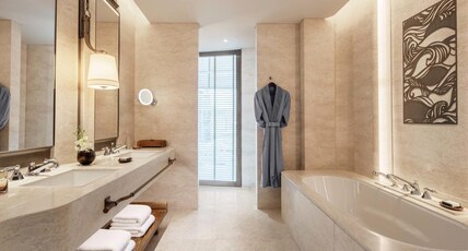 Waldorf Astoria Bangkok by Hilton Room Type - KING ACCESSIBLE ROOM