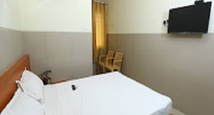 Hotel Gateway Room Type - Comfort Double COT AC