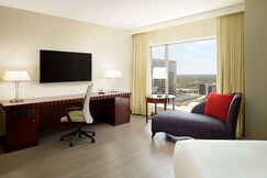 Hilton Charlotte Center City