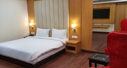 Hotel Rameshwaram Room Type - LUXURY SUITE