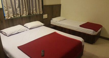 HOTEL SAI VANAPALLY RESIDENCY Room Type - Family Four Bed AC Room