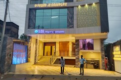 AASHIRWAD HOTEL & RESTAURANT