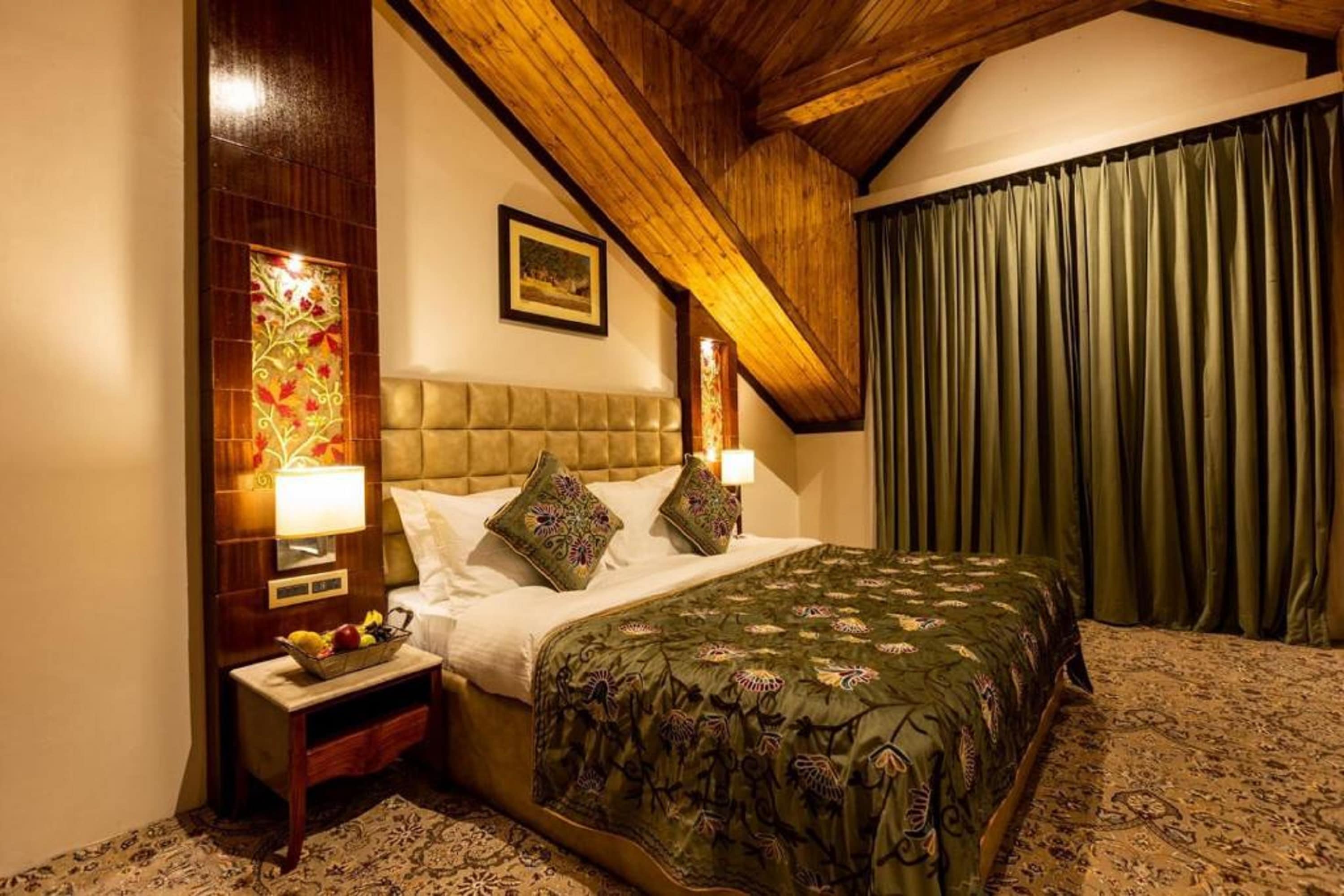 Apple Orchard Resort & Spa - Tap to explore photos