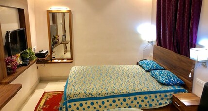 Hotel P & P International Room Type - Deluxe Room