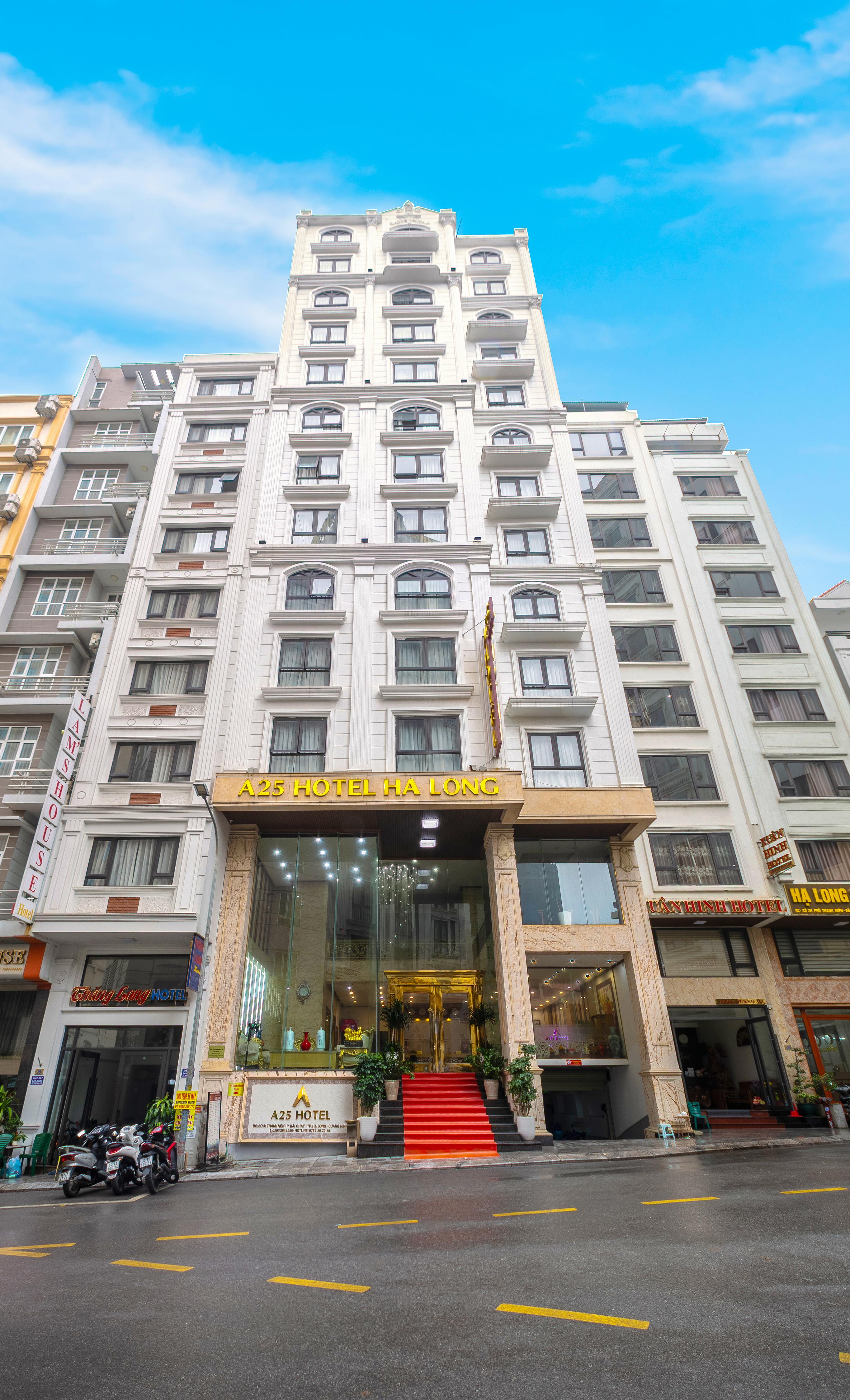 A25 Premium Hotel - Bai Chay Ha Long - Tap to explore photos