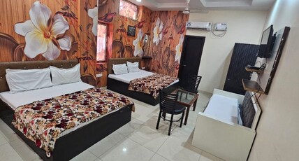 Vishnu Residency Inn Room Type - Family FourBed AC with parking