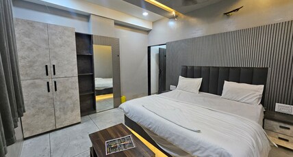 Highway pride Room Type - Classic