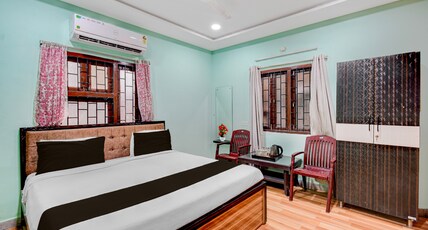 Hotel O Hyderabad City Centre Formerly S Grand Residency Room Type - Classic