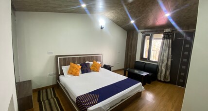 Shyar Residency | Rooms & WiFi Room Type - Valley-view Deluxe Room