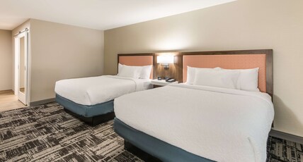 Hampton Inn & Suites Benton Harbor, MI Room Type - 2 QUEENS W  FRIDGE MICROWV