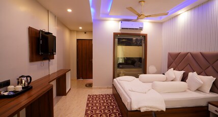 MOON STAR BEACH RESORT Room Type - Elite Pool View Room