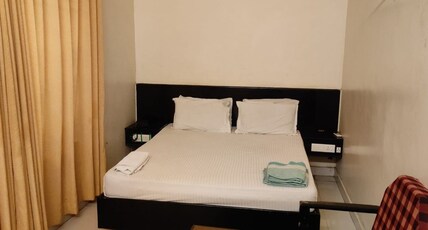 Hotel Sri Devi Room Type - Economy Room (Non AC)
