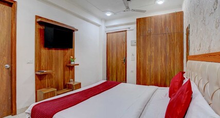 Hotel O Sector 51 Metro Station Noida Formerly Dream House Room Type - Deluxe Room
