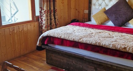 Apple Villa Manali Room Type - Ridge room 6
